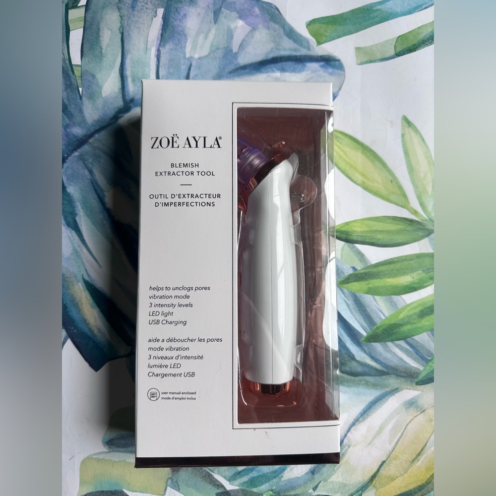 Zoë Ayla Blemish Extractor Tool